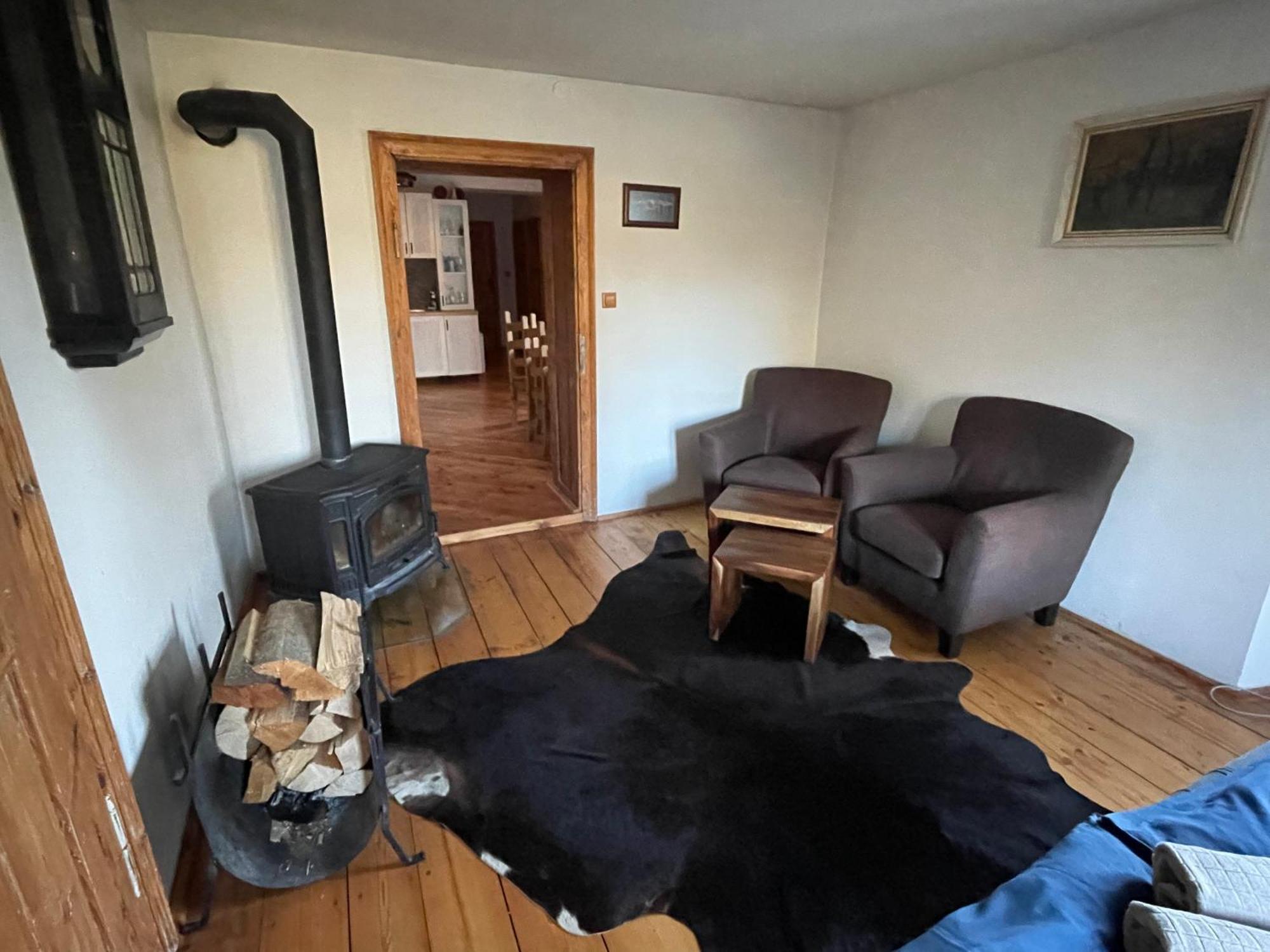Wintermill Apartment